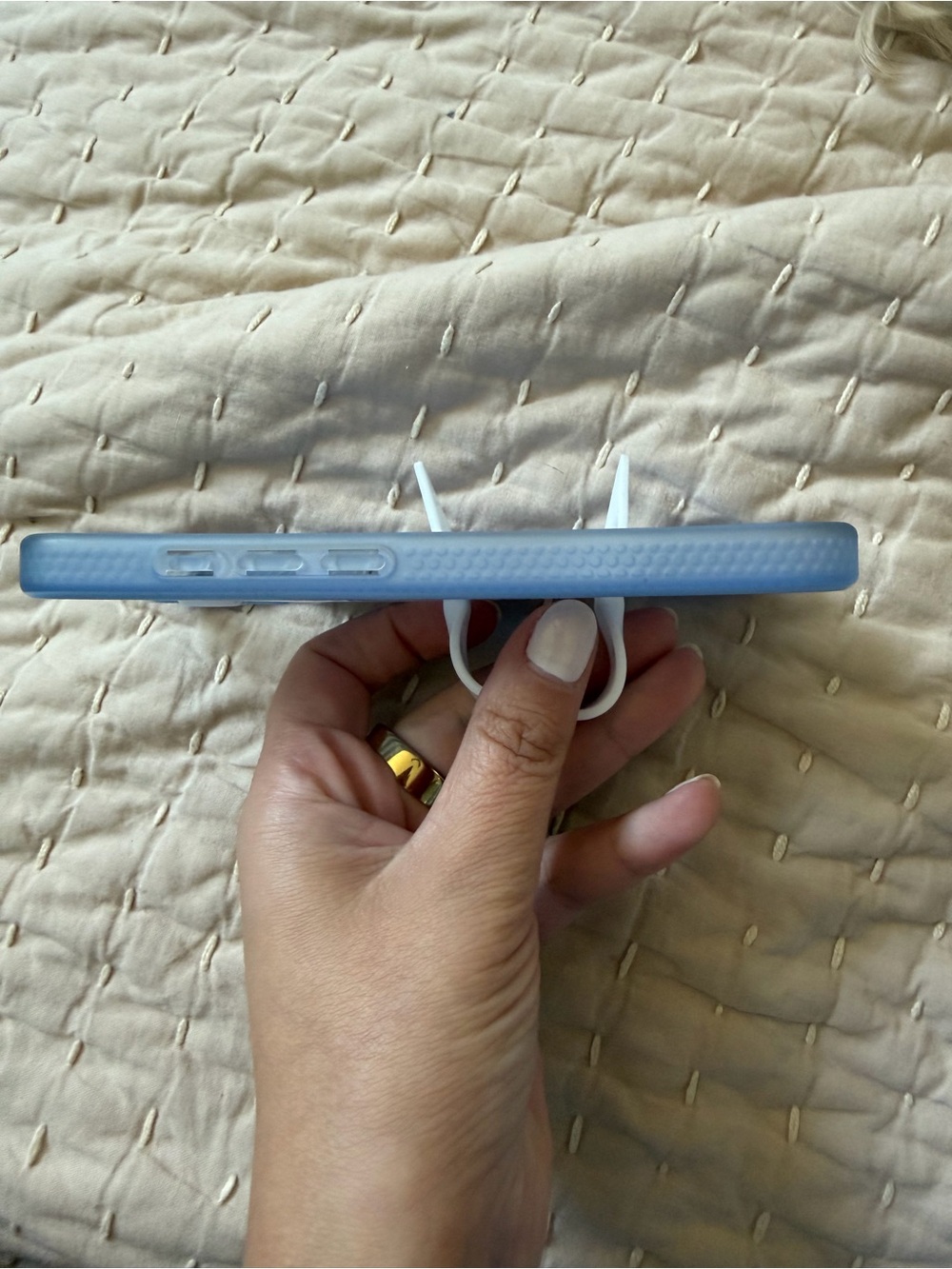 Loopy Case Light Blue & White Striped iPhone Case with Loop Grip - Picture 7 of 9